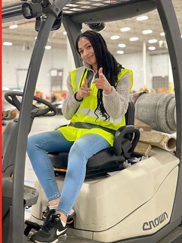 cropped-forklift-768x1024-1-H-2-375x500.jpg